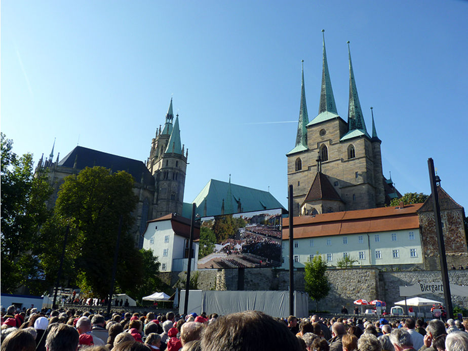 Naumburger pilgerten zum Heiligen Vater nach Erfurt (Foro: Karl-Franz Thiede)